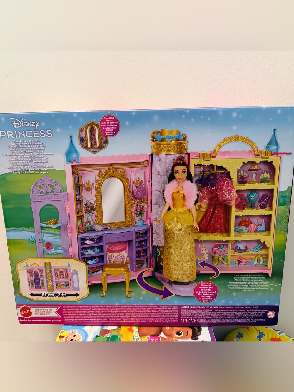 Mattel Disney Princess Toys, Ready for The Ball Closet Playset